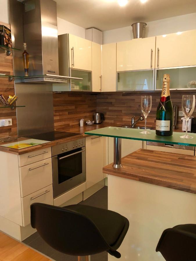 Luxurious City Apartment Incl Garage And Terrace Vienna Esterno foto